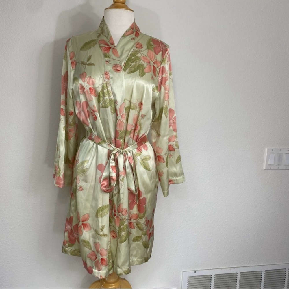 Morgan Taylor Intimates Chartreuse Peach Floral Satin Belted Kimono Robe Size M